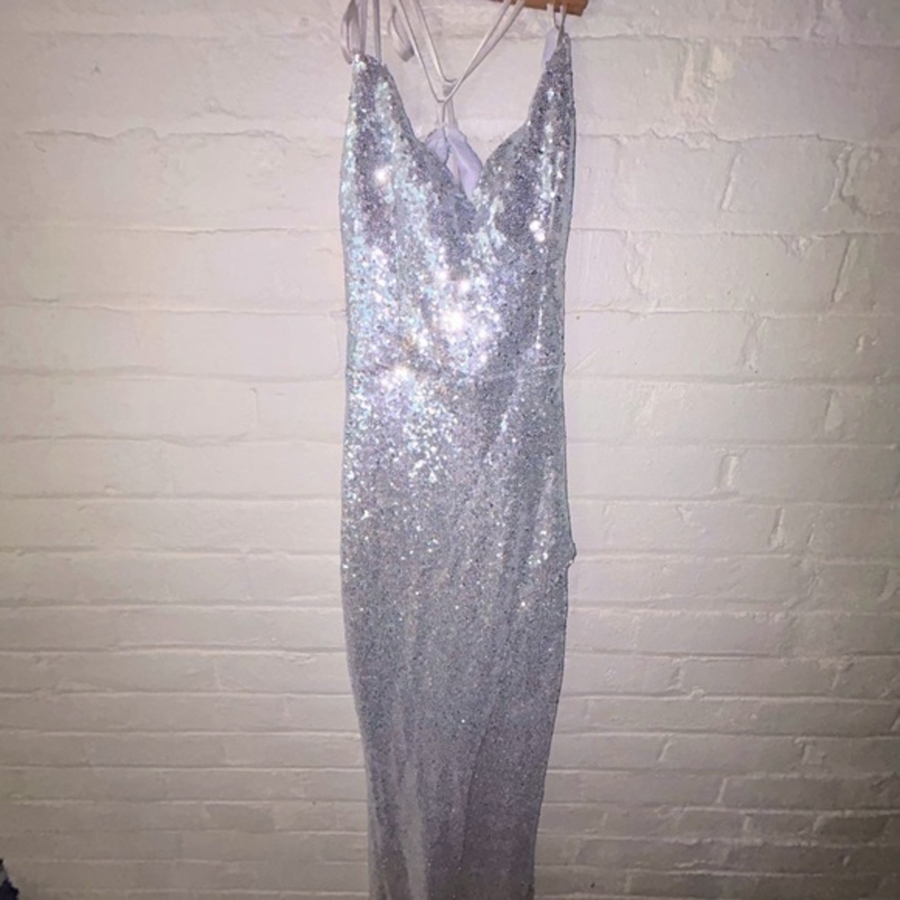 Sequin V-Neck Front Slit Slim Long Gown